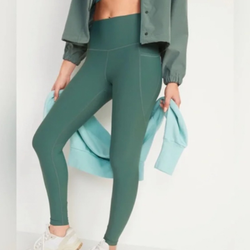 High-Waisted PowerSoft 7/8 Leggings Green Old navy Size Medium